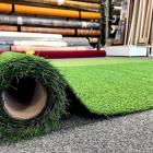 Sztuczna trawa w Jaworznie – zielony balkon i taras bez koszenia już od 17,90 zł