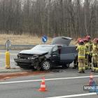  Kolizja dwóch aut na skrzyżowaniu ulic Radwańskich i Reja