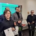 Nagrodę  odbiera Kamil Kustrzycki, nagrody wręczali Przemysław Dudzik (dyr. MMJ),...