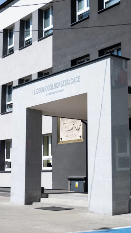 Jaworzno zmienia zasady w oświacie. Dyrektorzy będą mieć mniej godzin przy tablicy