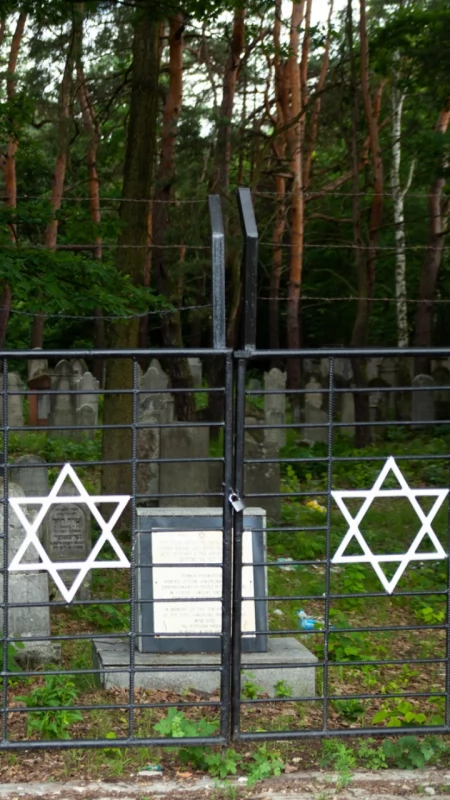 Muzeum podało drugi termin zwiedzania jaworznickiego kirkutu