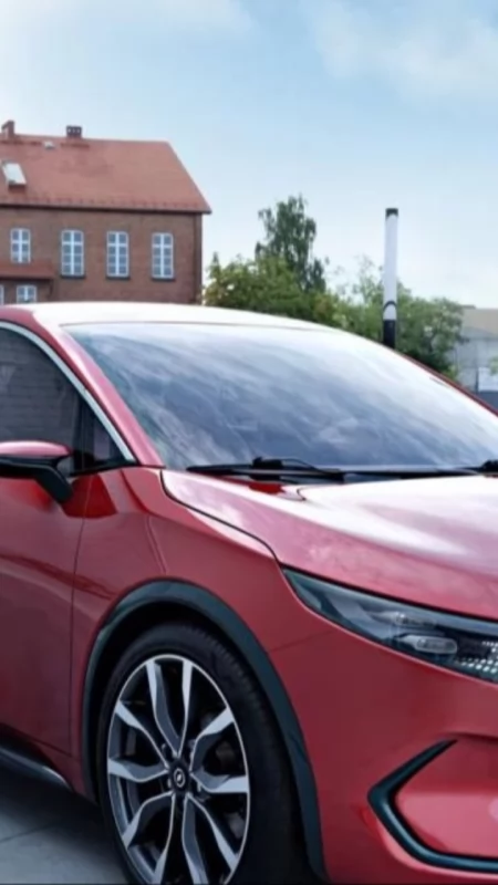 Ani Izera, ani Polon. Jak nazwą samochód elektryczny z Jaworzna?