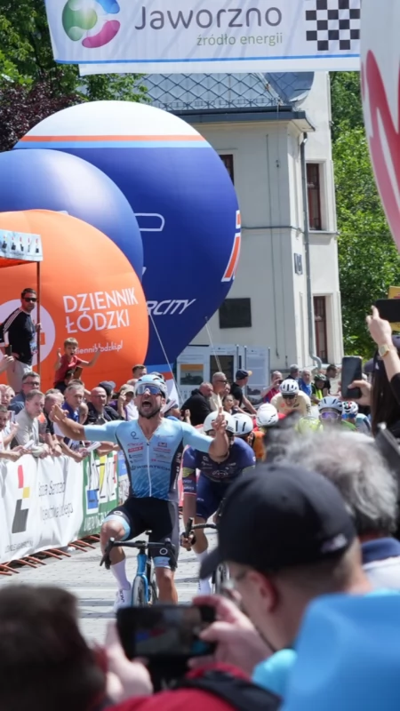 Radosław Frątczak najlepszy na ostatnim etapie 37. Międzynarodowego Wyścigu Solidarności i Olimpijczyków. Marceli Bogusławski obronił koszulkę lidera i wygrał cały Tour