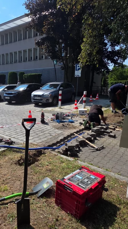 Będzie szlaban! Zmiany na parkingu przed Urzędem Miasta w Jaworznie