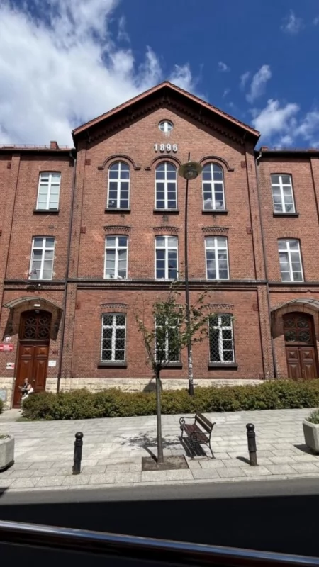OKE Jaworzno o „kompulsywnym” nawoływaniu do wglądów. Komisja tłumaczy kontrowersyjne słowa