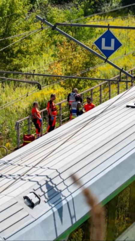 Śmiertelne potrącenie na torach w Jaworznie. Nie żyje 56-latek z Tychów