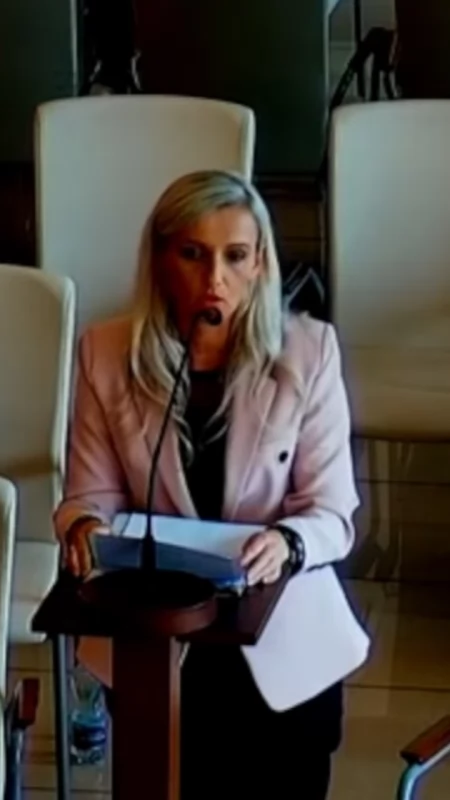 MOPS, OIK i OW: zmiany w miejskich placówkach w Jaworznie to szukanie oszczędności czy konieczna reforma? Radni zdecydowali