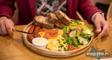 Co dobrego zjeść na śniadanie - oferta śniadaniowa Restauracji Spichlerz Pyszności w Jaworznie