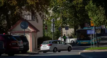 Zostaw dziś auto w garażu i jedź za darmo autobusem. Sprawdź, co trzeba mieć przy sobie