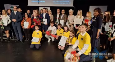 Wolontariusz roku 2025 - zgłoś kandydata o wielkim sercu!