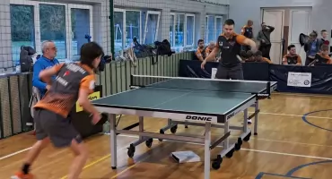Udana inauguracja rozgrywek ligi tenisa stołowego w wykonaniu jaworznian