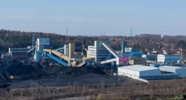 Paliły się zwały węglowe w ZG Sobieski. Sytuacja jest opanowana