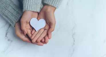 Pomoc osobom w kryzysie – jak działa PCK i komu możesz pomóc