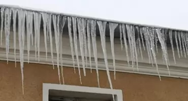 Miasto Jaworzno przypomina o obowiązkach związanych z zimowym utrzymaniem budynków