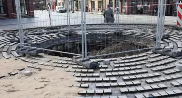 Blog: Ta dziura staje się symbolem