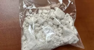 W garażu trzymał narkotyki. Teraz grozi mu do 10 lat więzienia. 