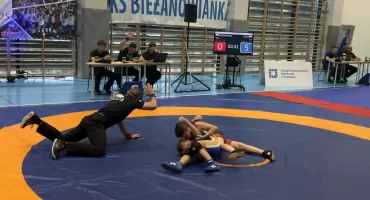 Mistrzowski pas w zapasach trafi do Jaworzna