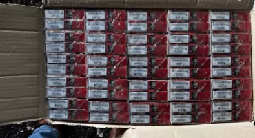 Blisko pół miliona papierosów bez akcyzy przejętych przez policjantów. Nie trafią na rynek