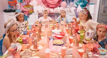 Znana sieć uruchamia nową salę zabaw w Dąbrowie Górniczej. Spore zniżki w przedsprzedaży