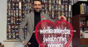 Licytuj na aukcji neonowe serce Wielkiej Orkiestry Świątecznej Pomocy 