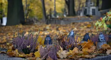 Wspomnienie o naszych bliskich, którzy odeszli w ostatnich dniach. Pogrzeby  z Jaworzna