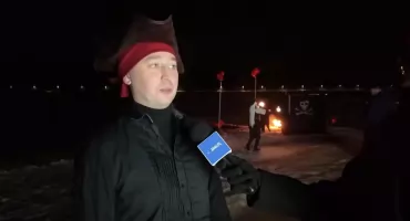 Pirackie ognie nad Sosiną. Fireshow zamknął 34. Finał WOŚP w Yacht Club Tryton