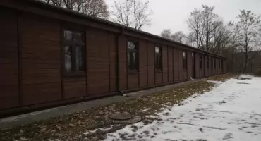 Były tu koszary, a także siedziba I LO. Budynek po renowacji będzie nadal służył jaworznickiemu muzeum