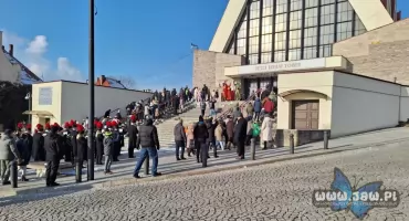 Jakub Dąbek. Jaworznicki bard między urzędem a sceną 