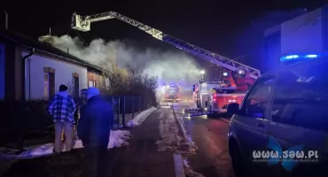 Pożar na Olszewskiego w centrum Jaworzna. Nie żyje 42-letni mężczyzna 