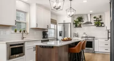 Kuchnia jako obiekt sztuki: niezwykłe materiały i faktury we wnętrzu