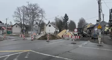 Rozpoczęła się budowa ronda w Byczynie