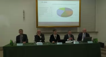 Biskup sosnowiecki Artur Ważny o raporcie Komisji „Wyjaśnienie i Naprawa”: To dopiero początek procesu