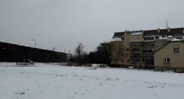 Leżał w śniegu i nie mógł wstać. Mężczyznę uratowali pracownicy wodociągów