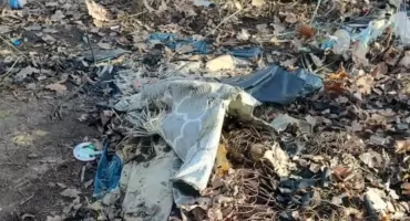 Wiosenne roztopy odsłoniły śmieciowy problem