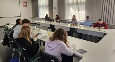 Młodzi eksperci od ubezpieczeń w akcji: etap wojewódzki Olimpiady ZUS na Śląsku tuż-tuż!