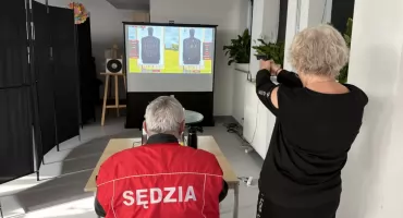 Dzień Kobiet - babskie zawody strzeleckie