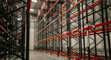 Przeglądy eksperckie regałów – obowiązek prawny czy realna potrzeba?