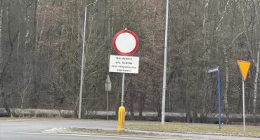 Zamknięto ulicę Wojska Polskiego w Jaworznie. Rozpoczęła się budowa dróg na JOG-u