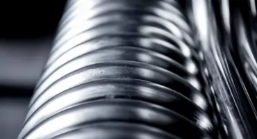 ​Jak dobrać odpowiednie sprężyny do zastosowań przemysłowych?