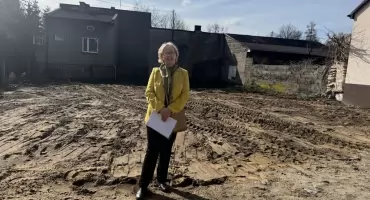 Wiesława Babula skutecznie zawalczyła o porządek. Teren w Szczakowej został posprzątany