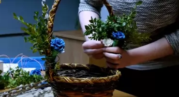 Jak przygotować tradycyjny koszyczek wielkanocny i czym go ozdobić. DIY