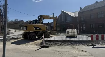 Połowa pierścienia ronda już gotowa. W Byczynie widać zarys nowego układu skrzyżowania