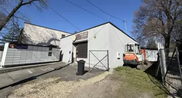 Maszt telefonii komórkowej na Dąbrowie Narodowej. Pierwsze prace ziemne