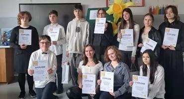 Kampania Pola Nadziei – pisano dyktando 