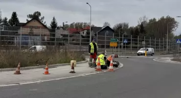 Rozpoczęła się naprawa ronda w Niedzieliskach 