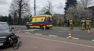 Kolizja dwóch samochodów na ul. Katowickiej w Jaworznie
