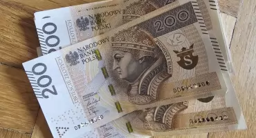 Ile można wpłacić na konto bez kontroli? Wyjaśniamy, kiedy fiskus zwraca uwagę na twoje pieniądze