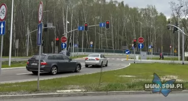 Jakub Dąbek o kryminalnych zagadkach nowej drogi. Czy kameralizacja Szczakowskiej to „pułapka” na kierowców?