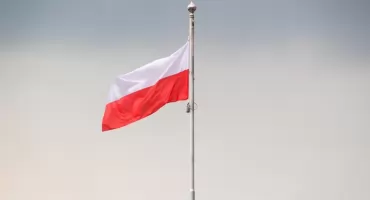 2 maj obchodzimy Dzień Flagi