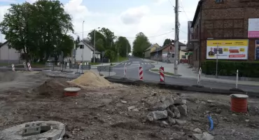Przebudowa drogi w Byczynie. Remont ul. Krakowskiej nabiera tempa